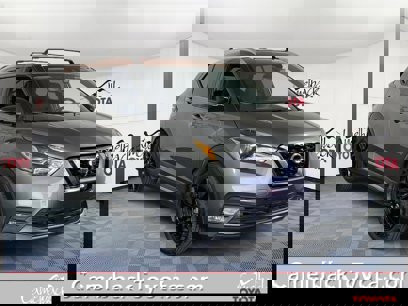 Used 2020 Nissan Kicks SR w/ Exterior Package