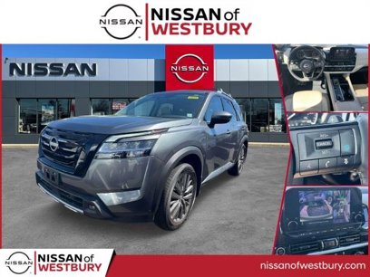 Used 2023 Nissan Pathfinder SL w/ Lighting Package (N92)