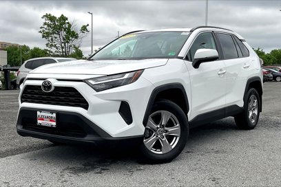 Used 2022 Toyota RAV4 XLE w/ Convenience Package