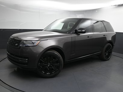 New 2025 Land Rover Range Rover SE