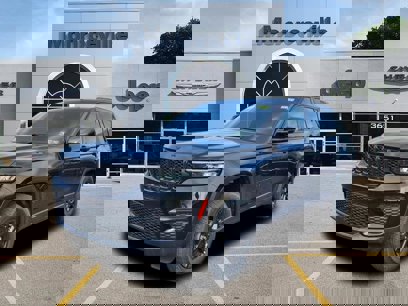 New 2025 Jeep Grand Cherokee Altitude