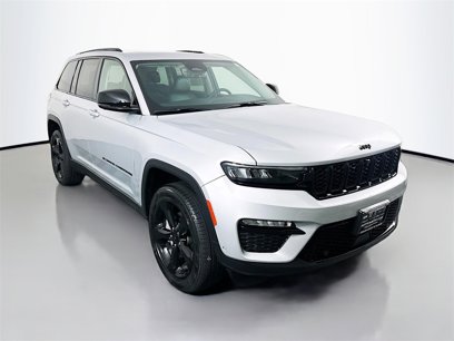 Used 2024 Jeep Grand Cherokee Limited w/ Luxury Tech Group II