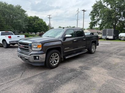 Used 2014 GMC Sierra 1500 SLT w/ SLT Crew Cab Value Package