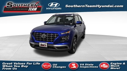 New 2025 Hyundai Venue SEL