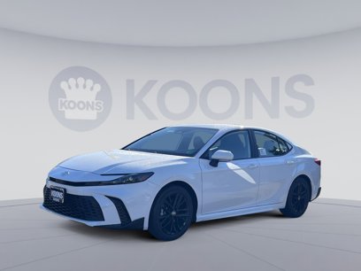New 2025 Toyota Camry SE