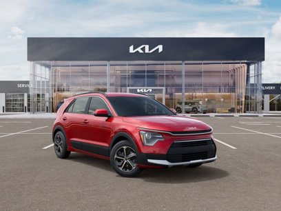New 2025 Kia Niro LX