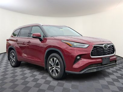Used 2022 Toyota Highlander XLE