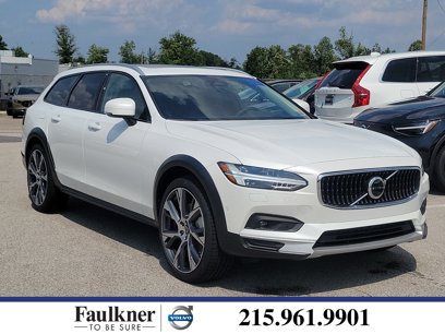 New 2025 Volvo V90 B6 Cross Country Ultra w/ Protection Package Premier
