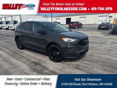 New 2024 Ford Edge SE w/ Black Appearance Package