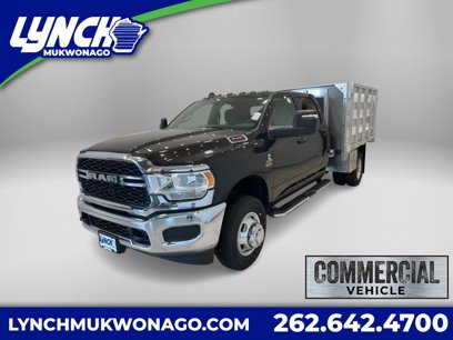New 2024 RAM 3500 Tradesman w/ Chrome Appearance Group