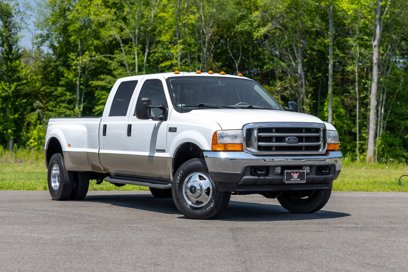 Used 2001 Ford F350 Lariat