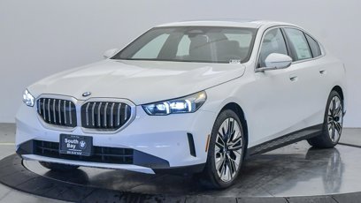 New 2025 BMW 530i xDrive