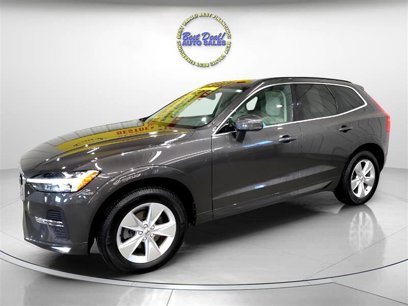 Used 2022 Volvo XC60 B5 Momentum