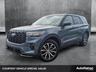 New 2025 Ford Explorer ST-Line w/ Premium Package