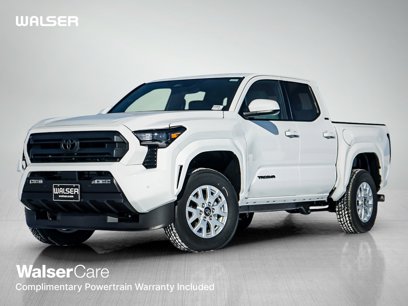 New 2025 Toyota Tacoma SR5