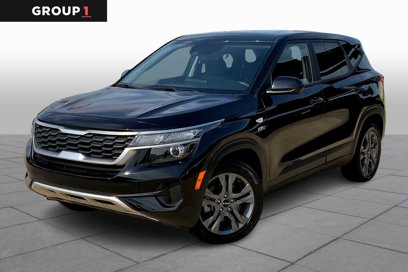 Used 2023 Kia Seltos LX