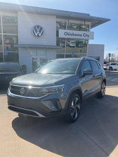 New 2024 Volkswagen Taos SE