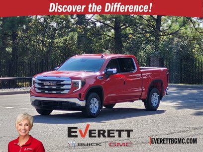 New 2025 GMC Sierra 1500 SLE