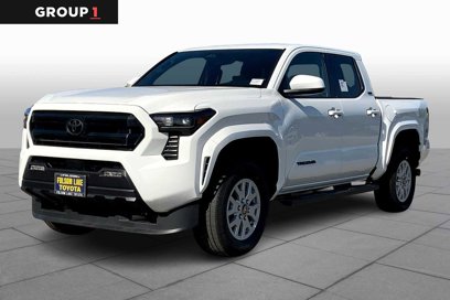 New 2025 Toyota Tacoma SR5