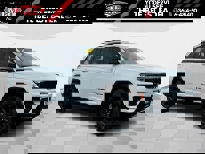 Used 2022 Jeep Grand Cherokee Altitude