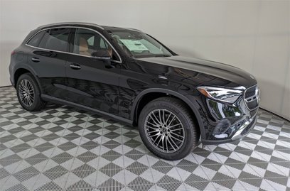 New 2025 Mercedes-Benz GLC 300