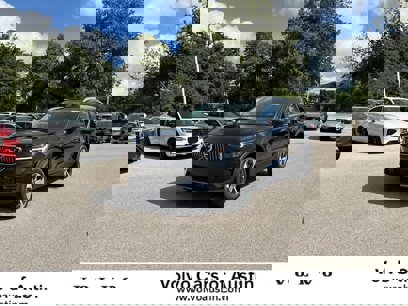 New 2025 Volvo XC40 B5 Core w/ Protection Package Premier