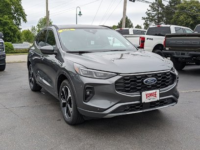 New 2025 Ford Escape ST-Line Elite w/ Premium Technology Package
