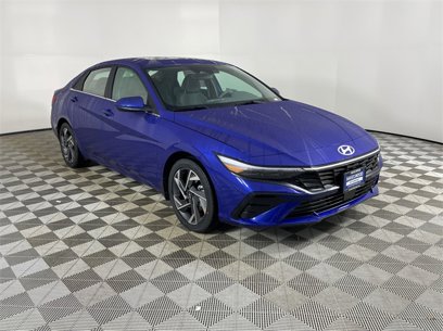 New 2025 Hyundai Elantra SEL