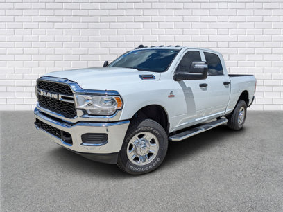 Used 2024 RAM 2500 Tradesman w/ Chrome Appearance Group