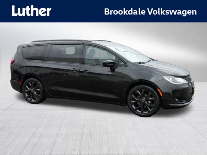 Used 2019 Chrysler Pacifica Touring-L Plus w/ Advanced Safetytec Group