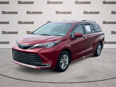Used 2024 Toyota Sienna XLE
