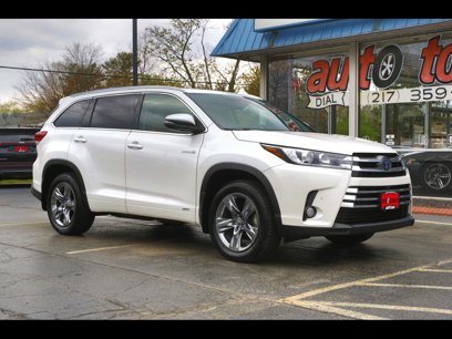 Used 2018 Toyota Highlander Limited Platinum