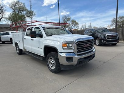 Used 2019 GMC Sierra 2500 4x4 Crew Cab w/ Sierra Convenience Package