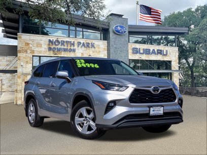 Used 2023 Toyota Highlander LE