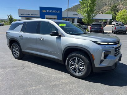 New 2025 Chevrolet Traverse LT