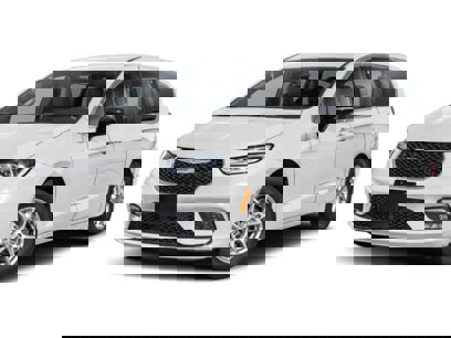 New 2026 Chrysler Pacifica Select