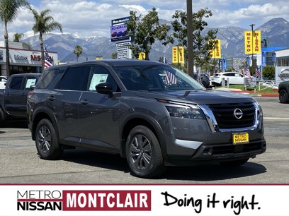 New 2025 Nissan Pathfinder S