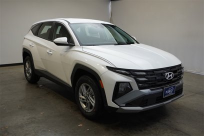 New 2025 Hyundai Tucson SE