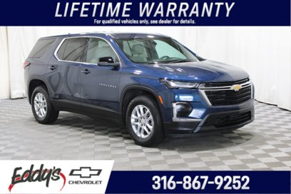 Used 2023 Chevrolet Traverse LS