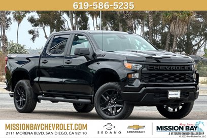 New 2025 Chevrolet Silverado 1500 Custom Trail Boss w/ Turbomax Blackout Package