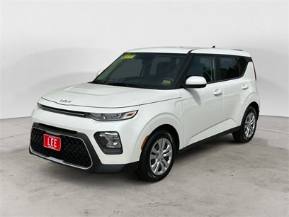 Used 2022 Kia Soul LX