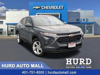 New 2025 Chevrolet Trax LS w/ LS Convenience Package