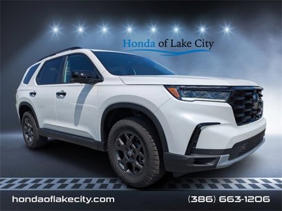 New 2025 Honda Pilot TrailSport