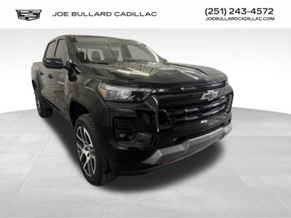 Used 2024 Chevrolet Colorado Z71 w/ Z71 Convenience Package 2
