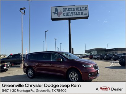 Used 2023 Chrysler Pacifica Touring-L