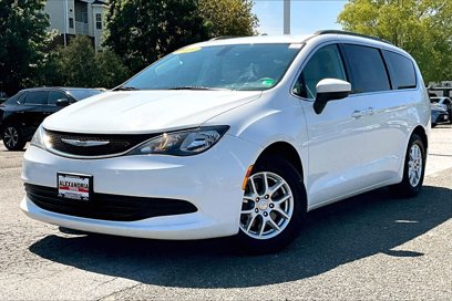 Used 2020 Chrysler Voyager Lxi
