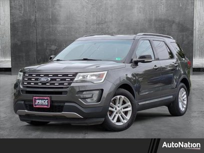 Used 2017 Ford Explorer XLT