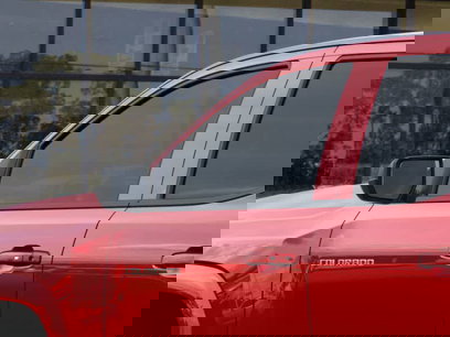 New 2025 Chevrolet Colorado LT