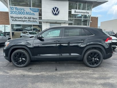 New 2025 Volkswagen Atlas Cross Sport SE