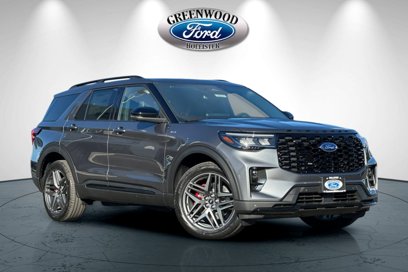 New 2025 Ford Explorer ST-Line w/ Premium Package